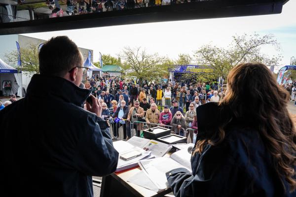 Le public à Brûlon